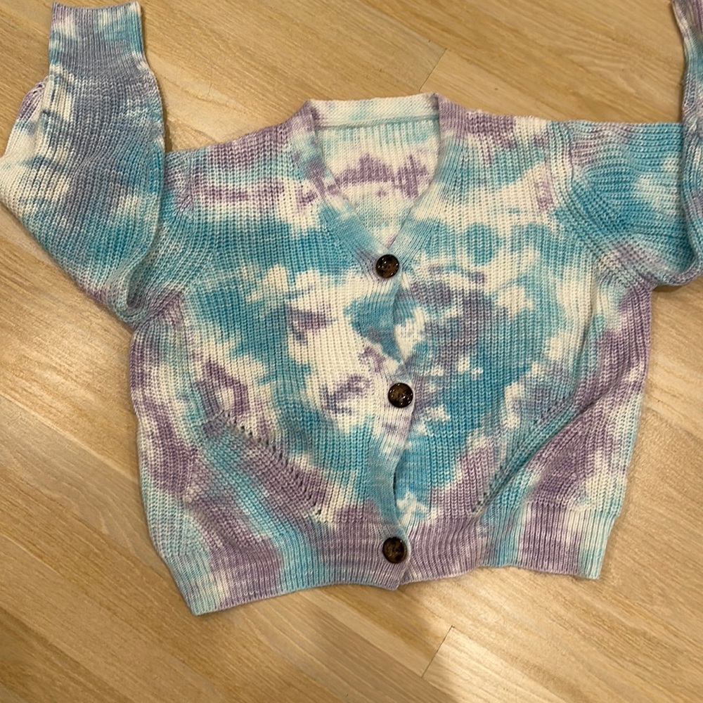 Hand made!! Tye dye sweater! Adult medium